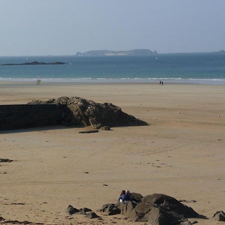 Appartement Plage Saint-Malo Oda fotoğraf